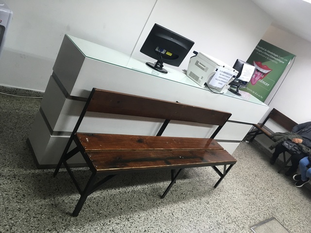 Queda oficialmente inaugurado el nuevo mostrador del Hospital Odontológico Universitario!