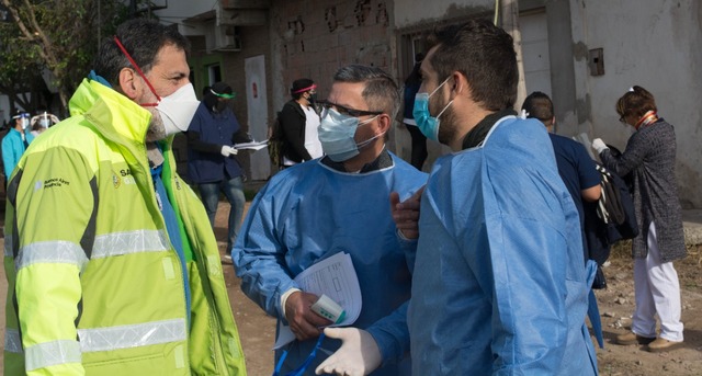 En Julio continuan los operativos solidarios en los barrios mas populares En Julio continuan los operativos solidarios en los barrios mas populares