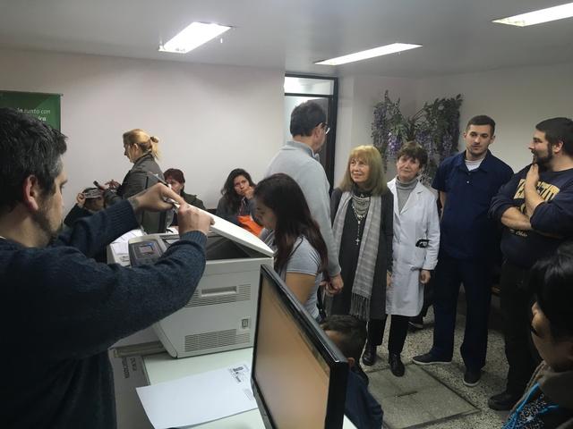 Queda oficialmente inaugurado el nuevo mostrador del Hospital Odontológico Universitario! Queda oficialmente inaugurado el nuevo mostrador del Hospital Odontológico Universitario!