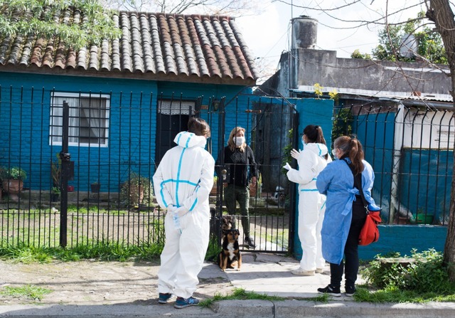 Acciones Solidarias en los Barrios más populares FOLP-UNLP Acciones Solidarias en los Barrios más populares FOLP-UNLP
