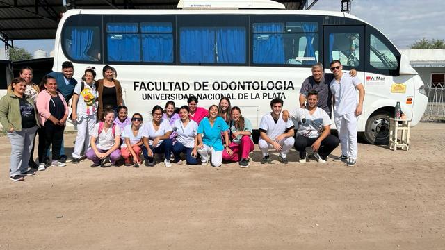 El Voluntariado de Odontología se prepara para otro año de viajes solidarios al Norte argentino El Voluntariado de Odontología se prepara para otro año de viajes solidarios al Norte argentino
