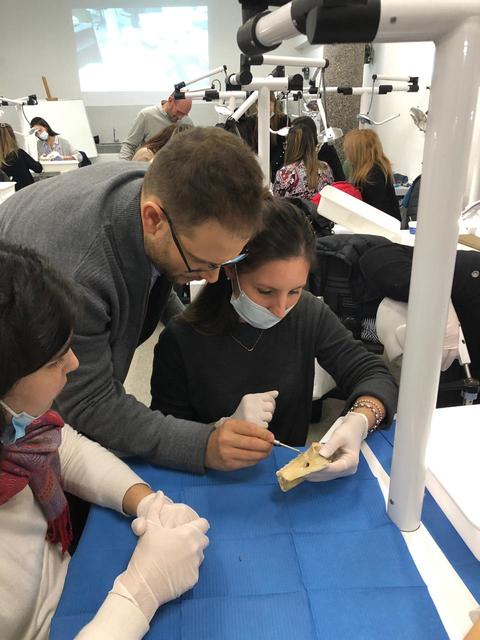 Curso de Microimplantes en Ortodoncia en la FOLP | UNLP Curso de Microimplantes en Ortodoncia en la FOLP | UNLP