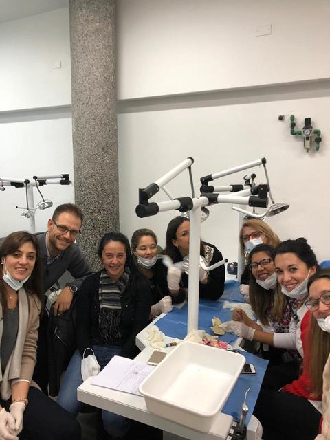 Curso de Microimplantes en Ortodoncia en la FOLP | UNLP Curso de Microimplantes en Ortodoncia en la FOLP | UNLP