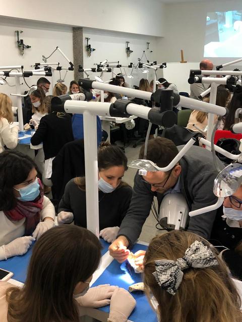 Curso de Microimplantes en Ortodoncia en la FOLP | UNLP Curso de Microimplantes en Ortodoncia en la FOLP | UNLP